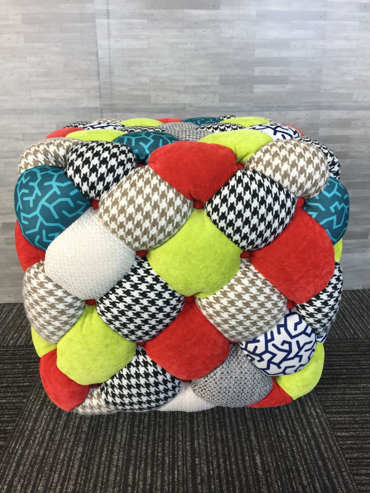 Y0908 アビスタイル MYC0758MI スツール イス 個性的 ファブリック