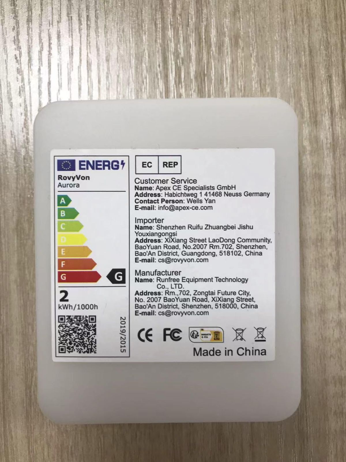 ロックアウトモード付き レッド 懐中電灯 キーチェーン 防水 充電式 高ルーメン 自宅 650ルーメン ポケットトーチ 屋外 A8 RovyVon OLIVEOS_COM_TR