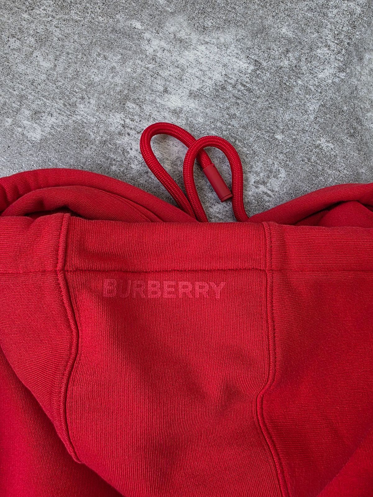 BURBERRY バーバリー 21SS 8038129 LOVEプリント オーバーサイズ プル