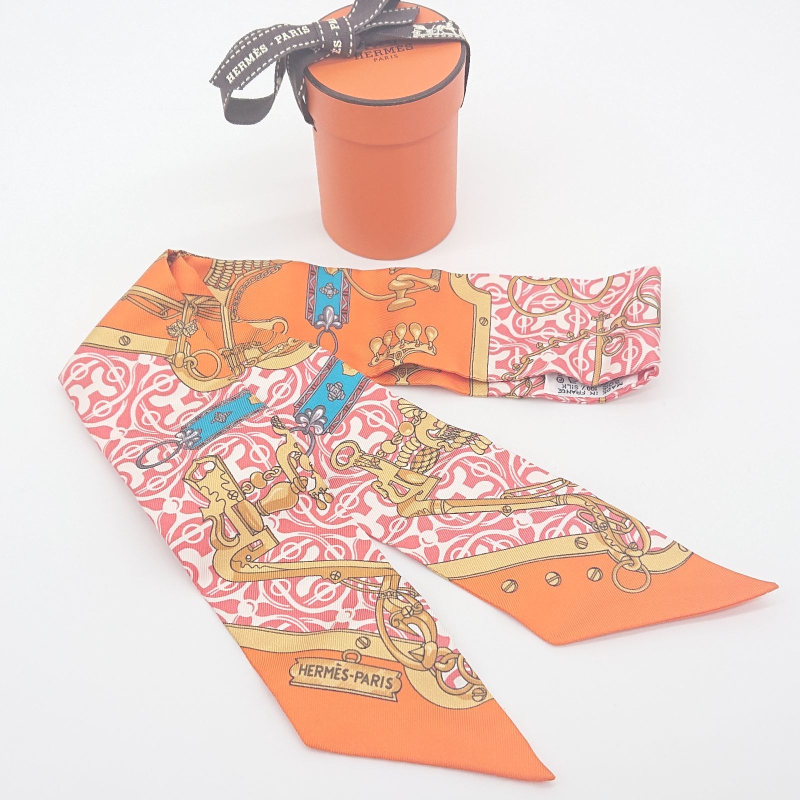 極美品】HERMES エルメス ツイリー 馬銜と鎖 箱付き オレンジ系 - メルカリ 