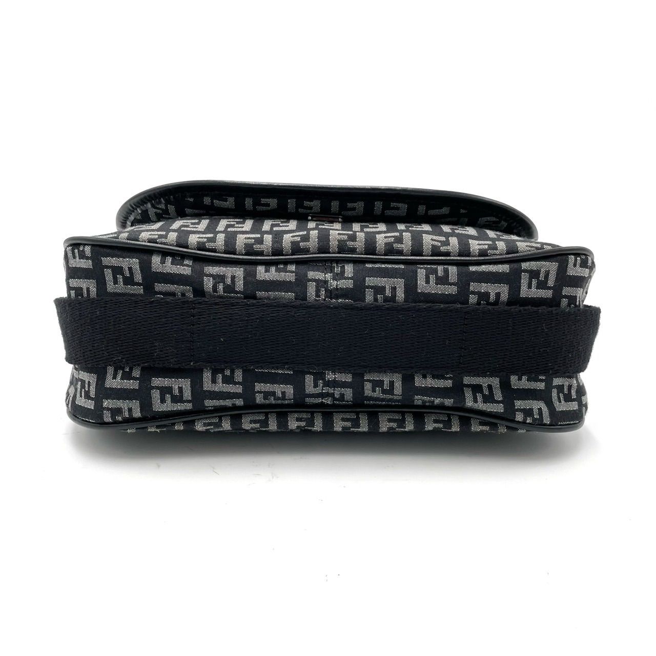 ✨美品✨ FENDI フェンディ ショルダーバッグ トートバッグ フラップ 