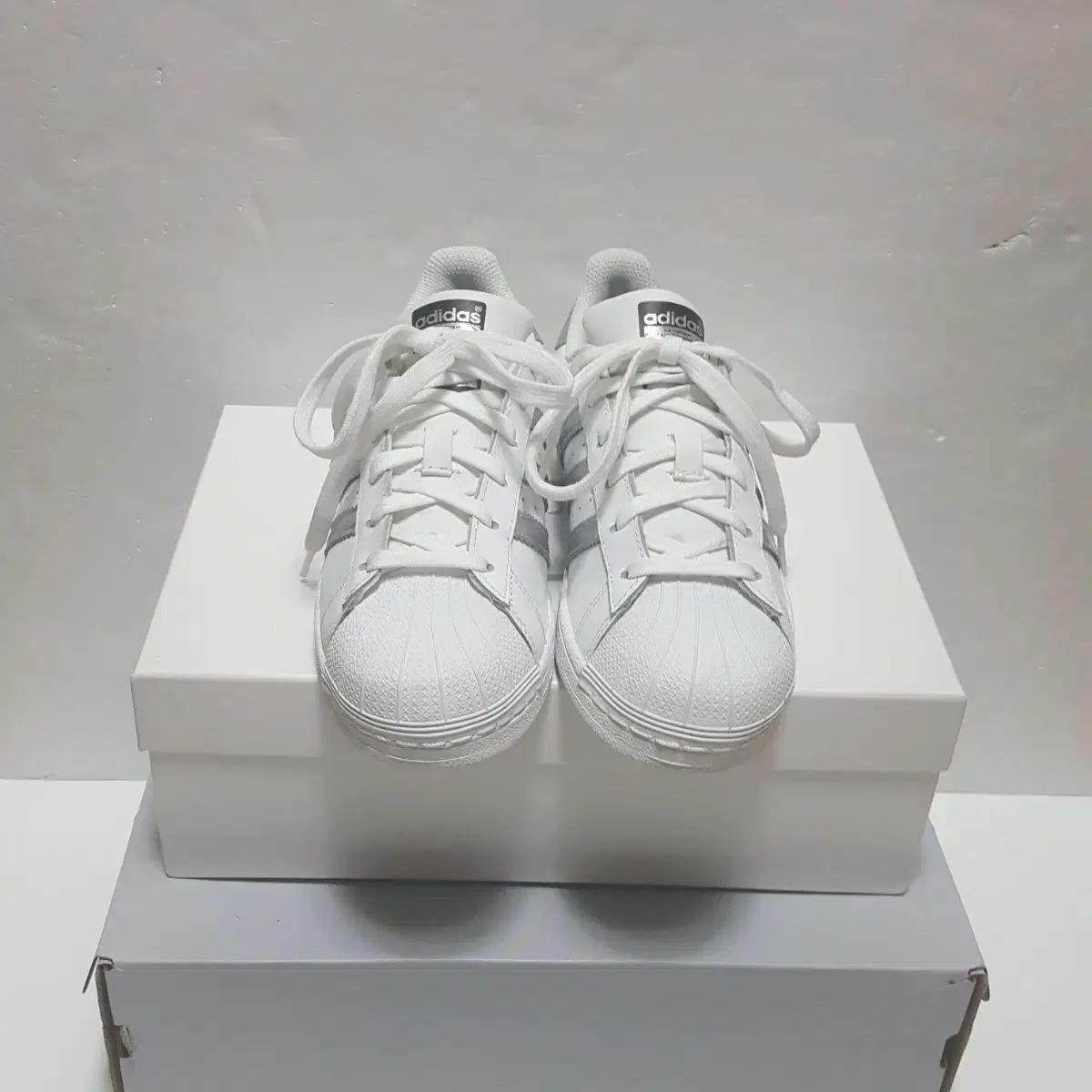 adidas(アディダス) スニーカー スーパースター ホワイトシルバー 225