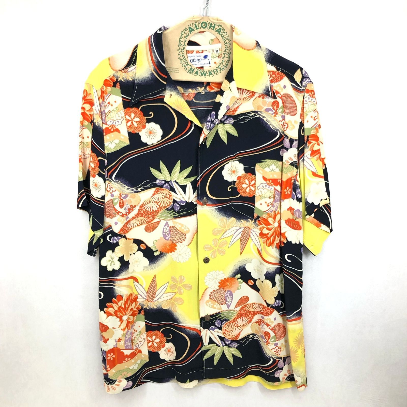 美品 SUN SURF サンサーフ KIMONO DESIGN King Smith 半袖 美品 SUN SURF サンサーフ KIMONO DESIGN King Smith 半袖