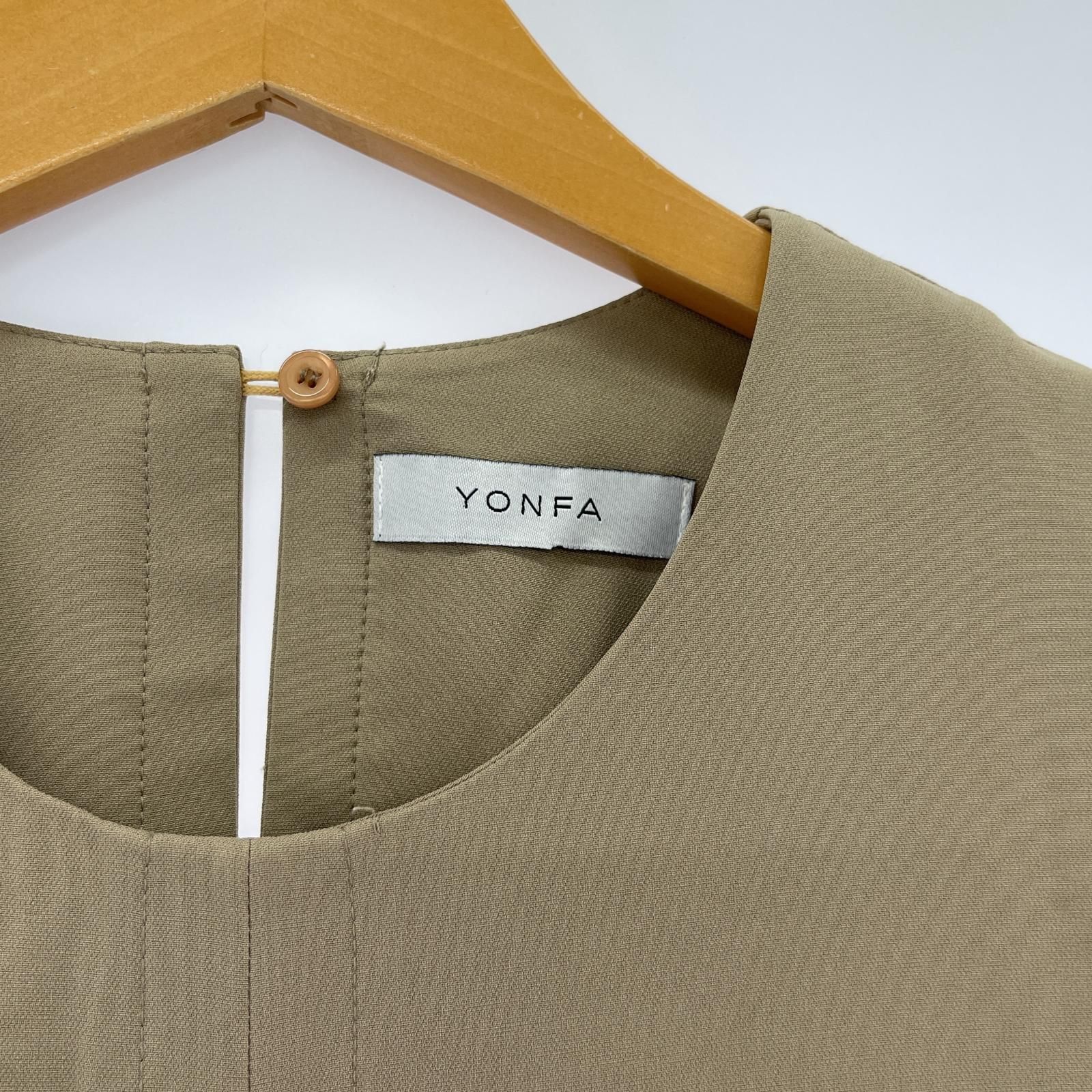 YONFA ♡ ヨンファ　タック入り　半袖ロングワンピース　ベージュ　Sサイズ YONFA ヨンファ タックワンピース sizeS/ベージュ - メルカリ
