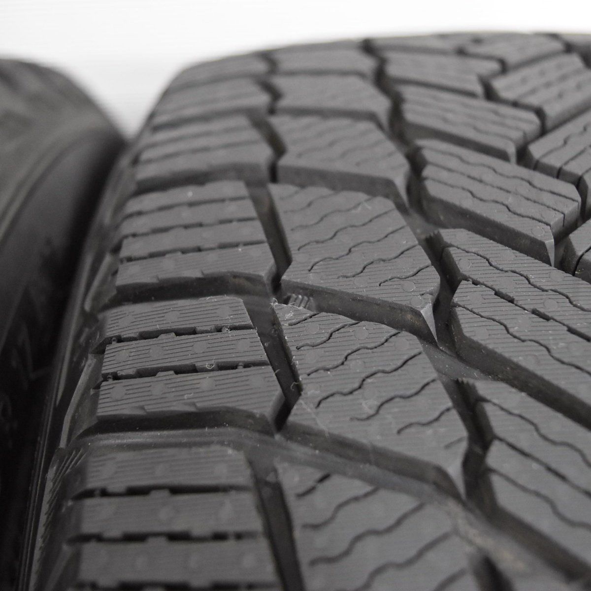 225/50R17 17インチ 7.5J +34 5穴 120 BMW X1 E84 純正 ?
