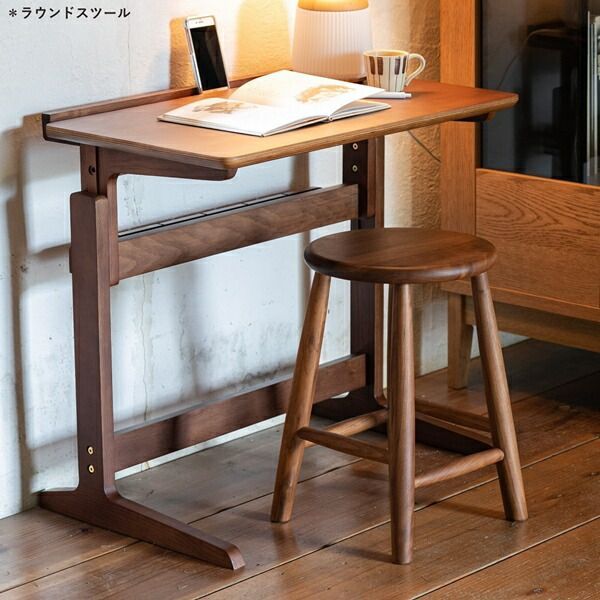 カルティニベンチ クラブチェア 鋲打ち アジアン家具 ロビーチェア 美