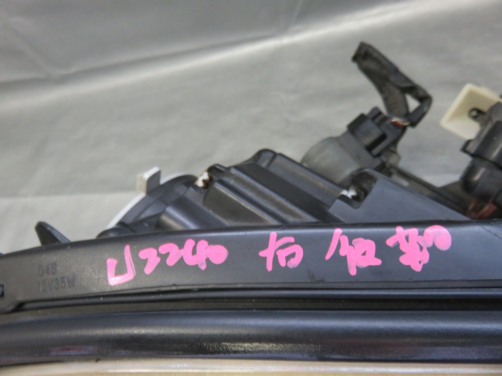 ☆STD6629/点灯OK ソアラ UZZ40 レクサス SC430 後期 ヘッド
