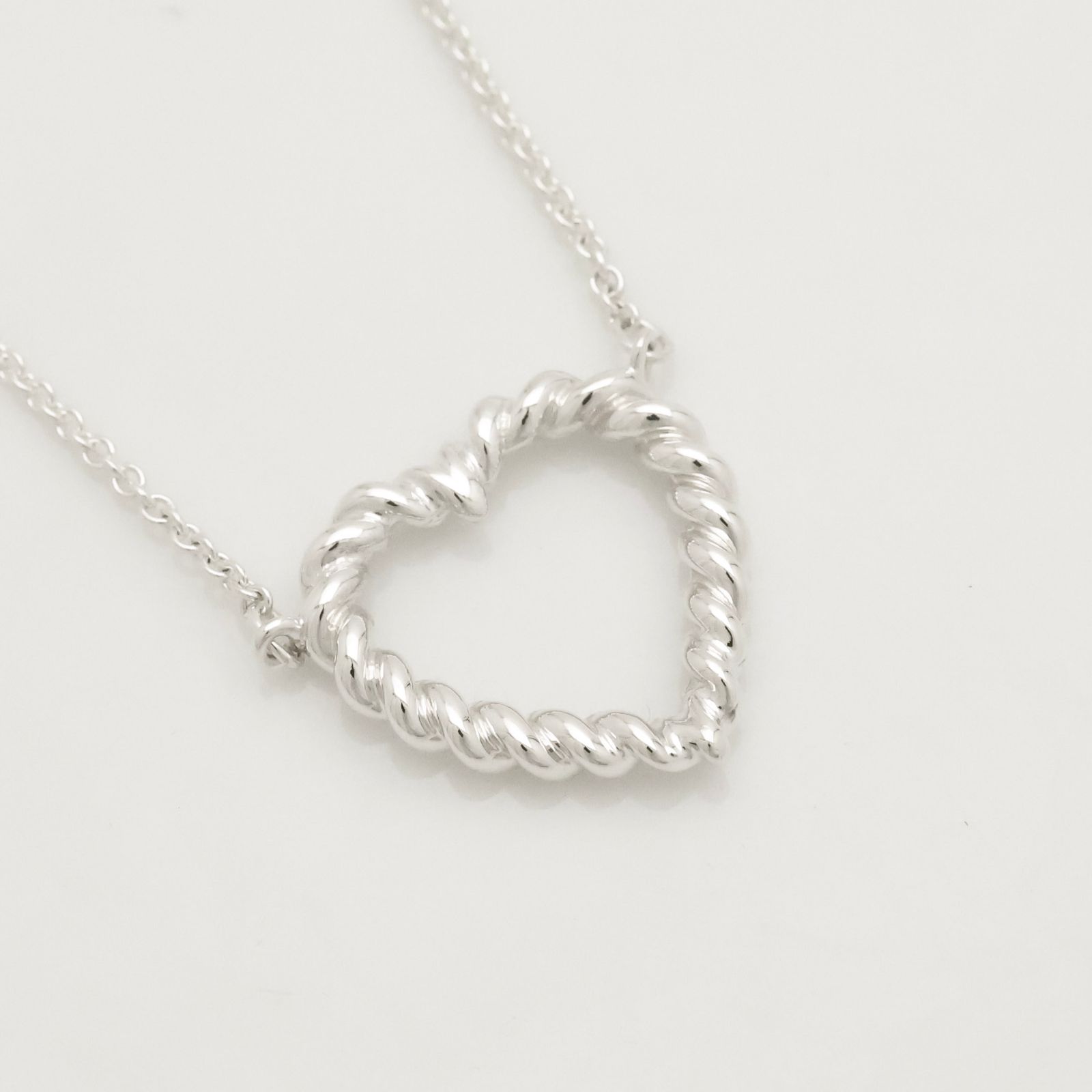Tiffany & Co. ツイストハート ネックレス 楽天市場】ティファニー ツイストハート ネックレス シルバー