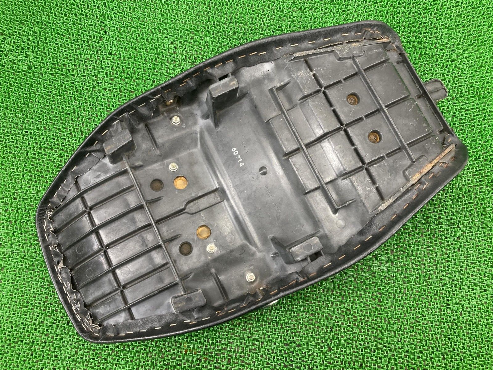 ZRX-II シート 1753 ZR400E-310*** カワサキ 純正 中古 1996年式外し