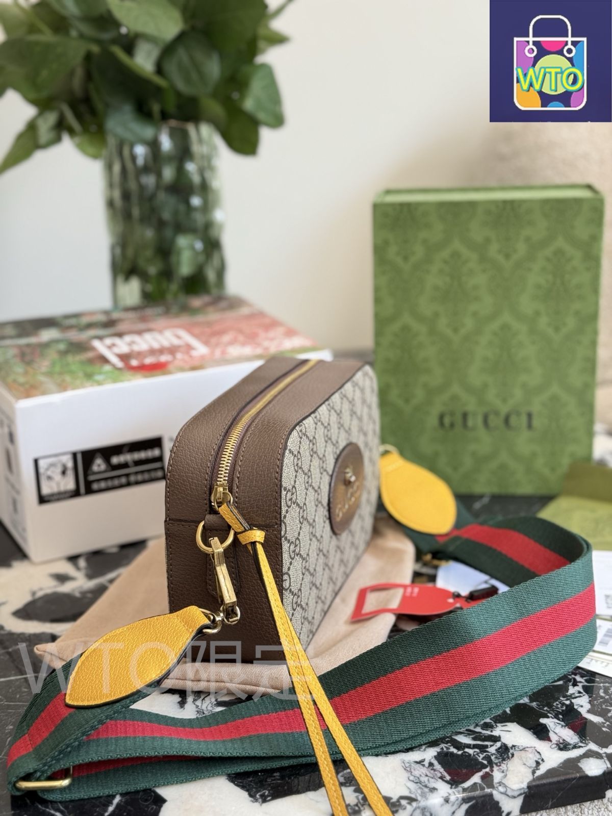 今日特価】Gucci Tiger Head Camera Bag グッチ トラヘッド