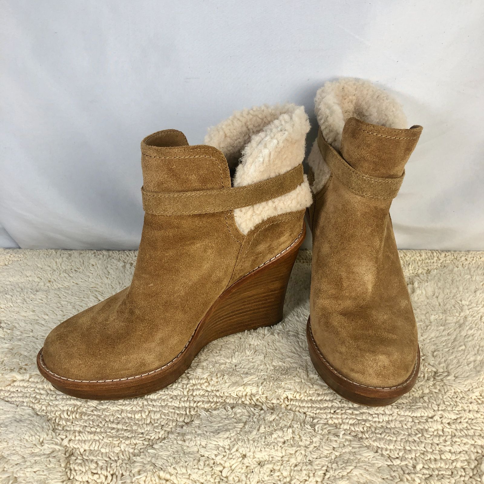 即決☆美品☆UGG☆サイズ24.0cm ムートンブーツ アグ レディース