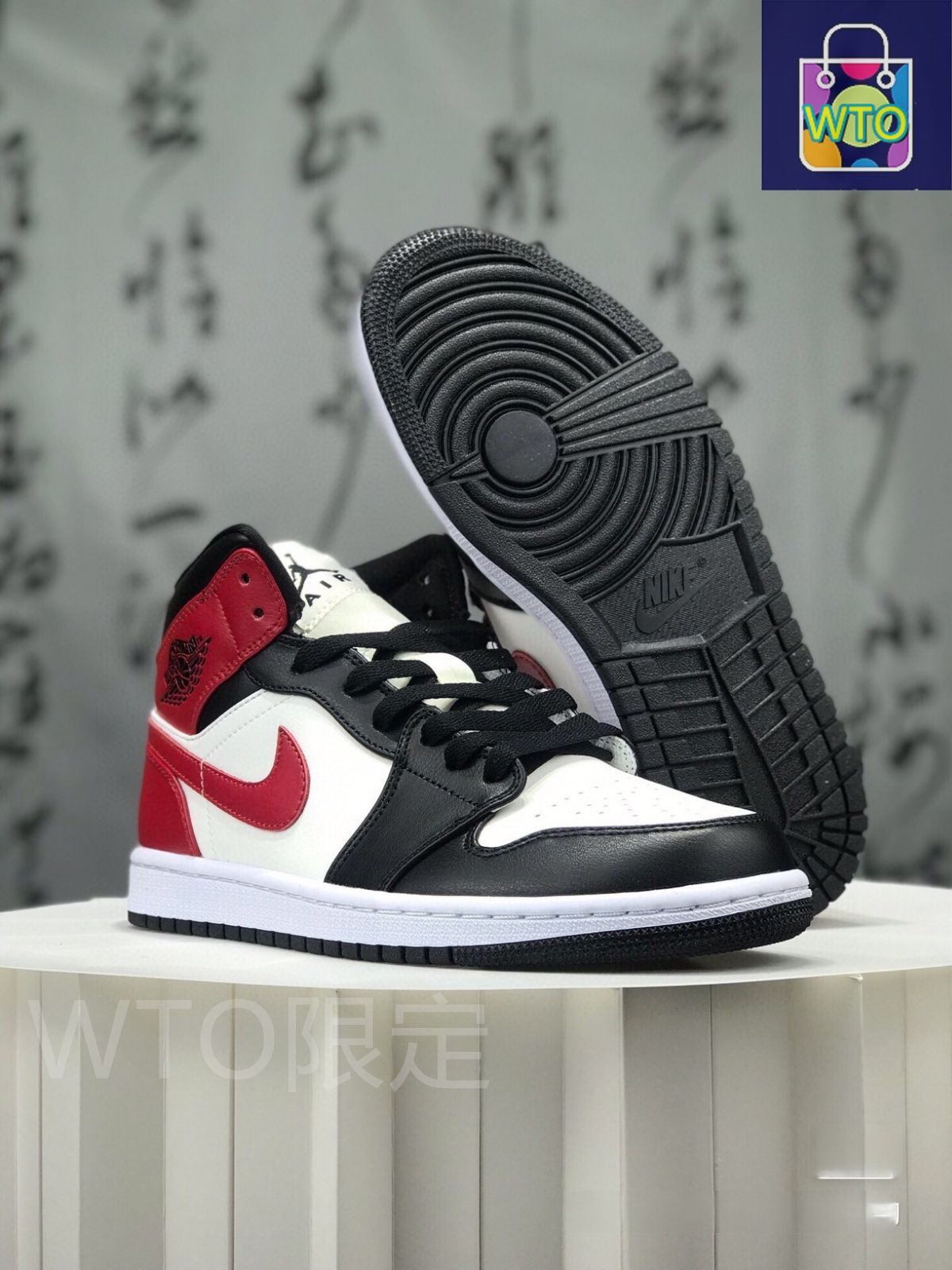 お値下げしました??即購入?? ナイキ スニーカー Air Jordan 1