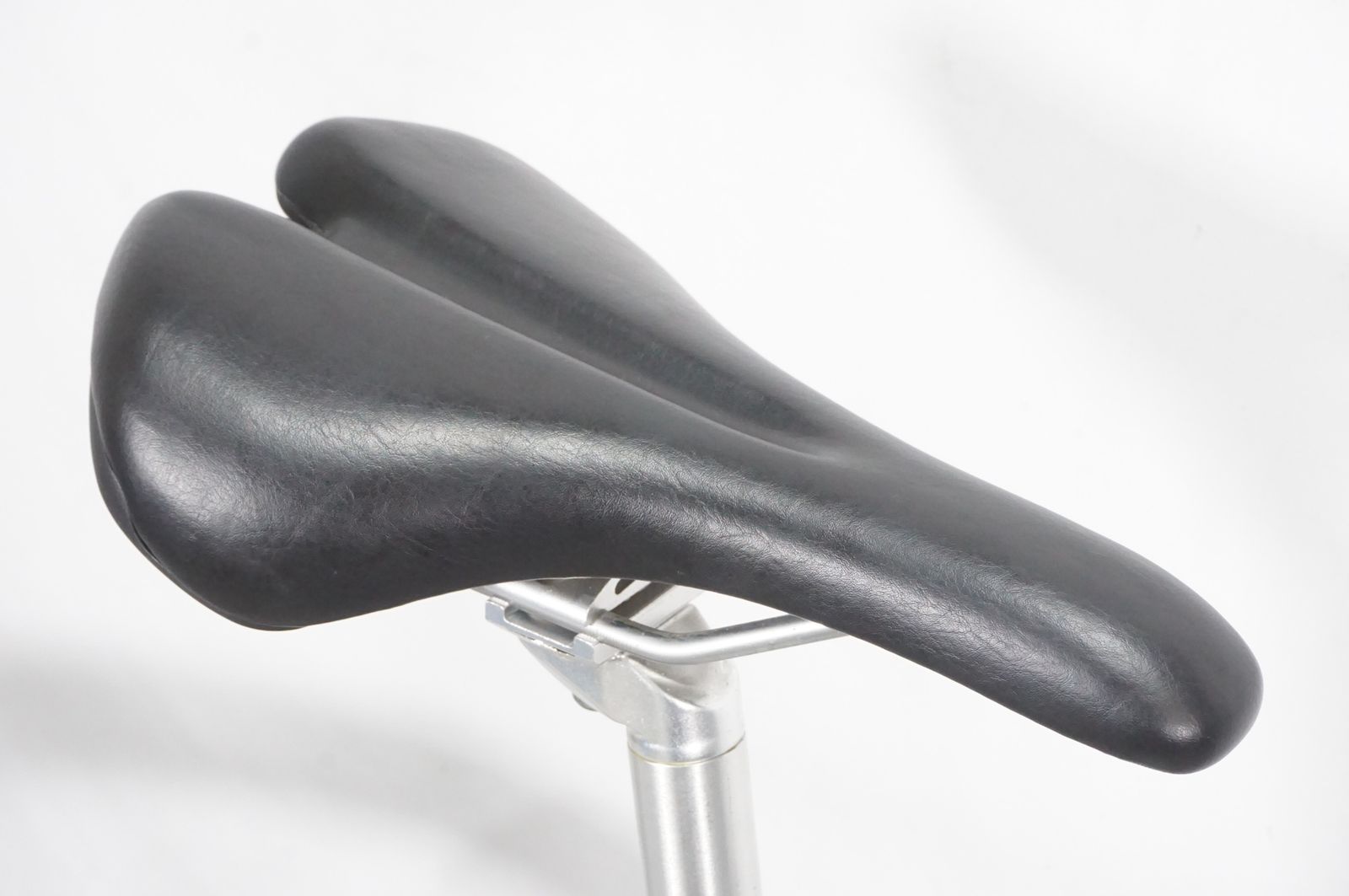 GIANT ジャイアント