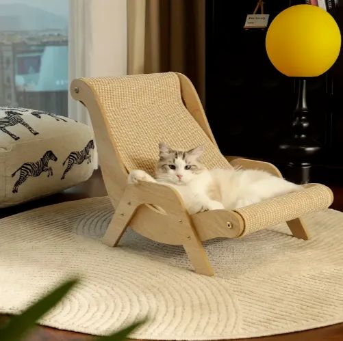 オーバーサイズの猫用ハンモックリクライナー - 耐久性ナイロン製 オールシーズン快適なソファベッド 猫用スクラッチボード付き 組み立て不要