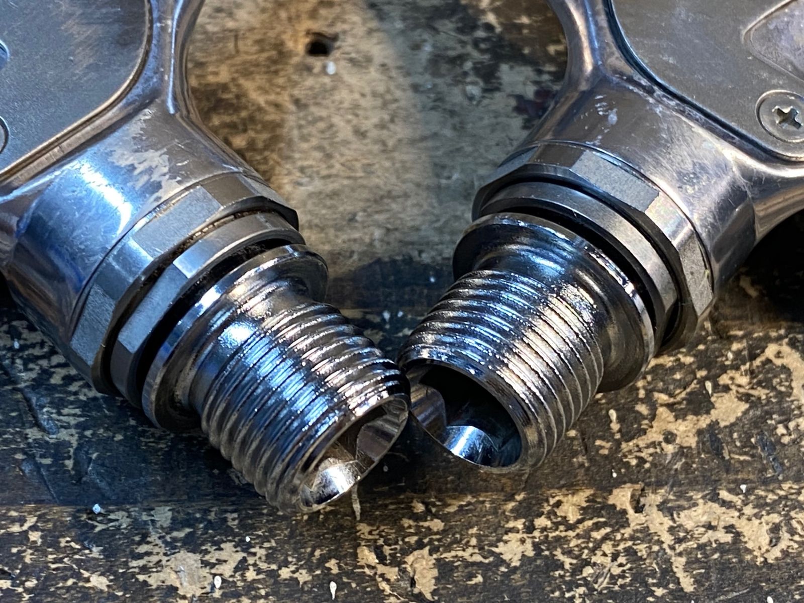 IZ382 シマノ SHIMANO デュラエース DURA-ACE PD-7810 ビンディング