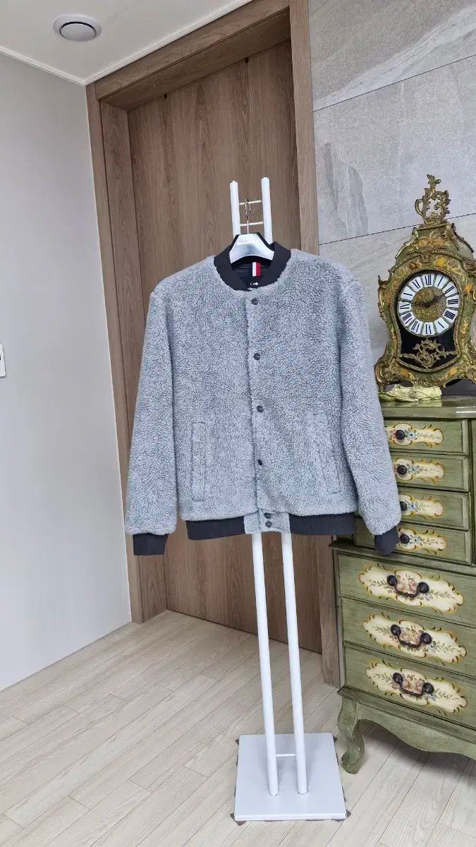 現行 未使用級 ルイヴィトン 24SS フリースジャケット ナイロン切替