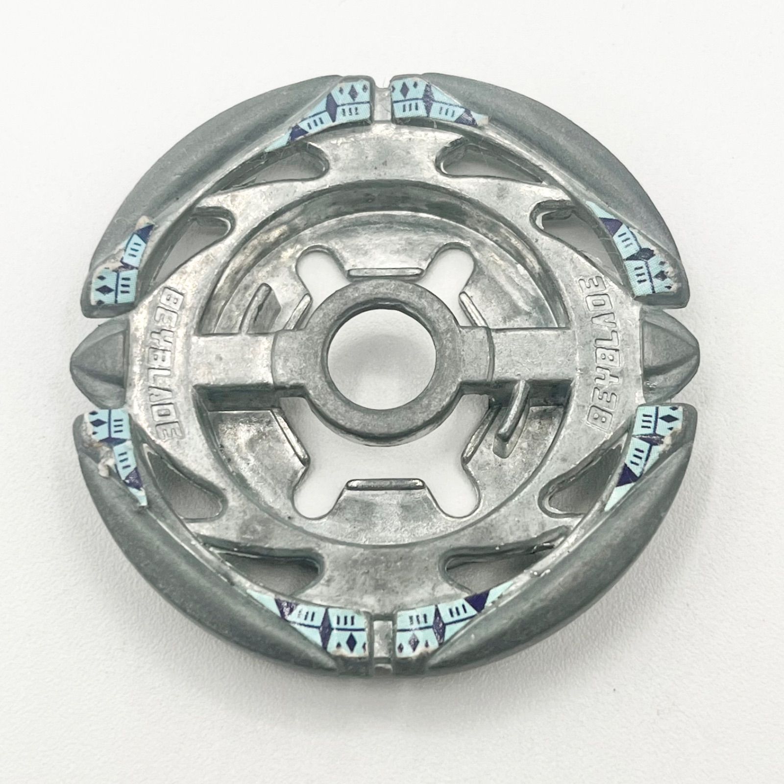 メタルファイトベイブレード フレイムビクシス ガンメタver 追跡&匿名配送】フレイムビクシス230WD 【メタルファイトベイブレード