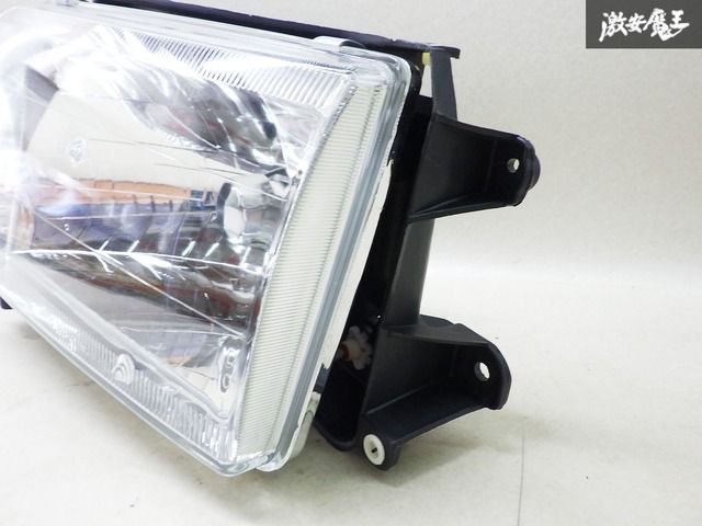 DEPO　デポ　ハイラックスサーフ１８５系　ヘッドライト 中古品 クリスタル ヘッドライト 左右セット トヨタ ハイラックスサーフ 180系