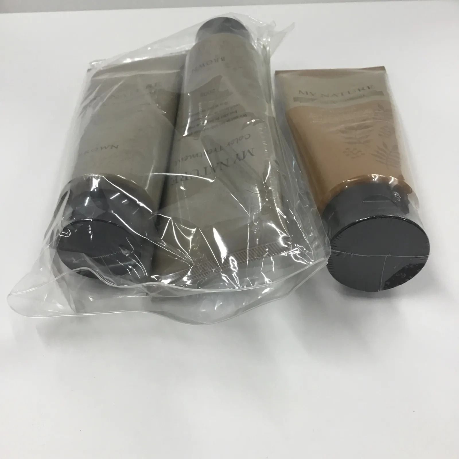 マイナチュレ　ヘアカラートリートメント　ブラウン200g　4本セット カラートリートメント ブラウン ヘアカラー マイナチュレ - メルカリ