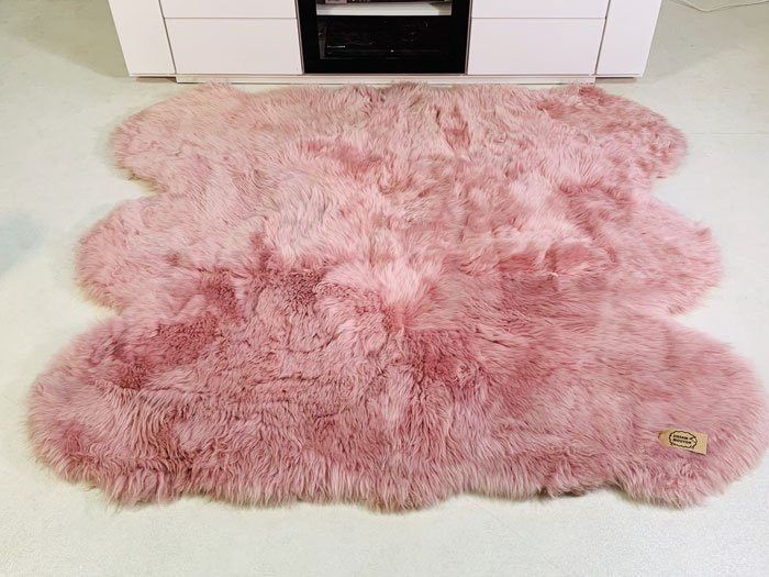 在庫処分 ムートン長毛フリース 6匹タイプ 約140x170cm ローズ