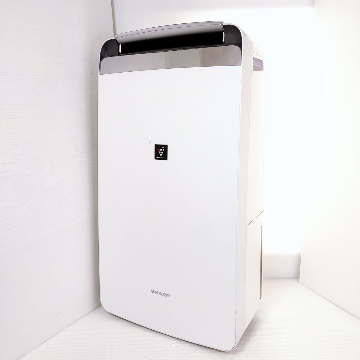 中古品】シャープ 衣類乾燥除湿器 2021年製 ホワイト CV-L180〇
