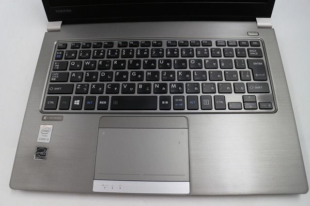 東芝 Dynabook R63/P 第5世代Corei5/13.3型/天板キズ多 - メルカリ