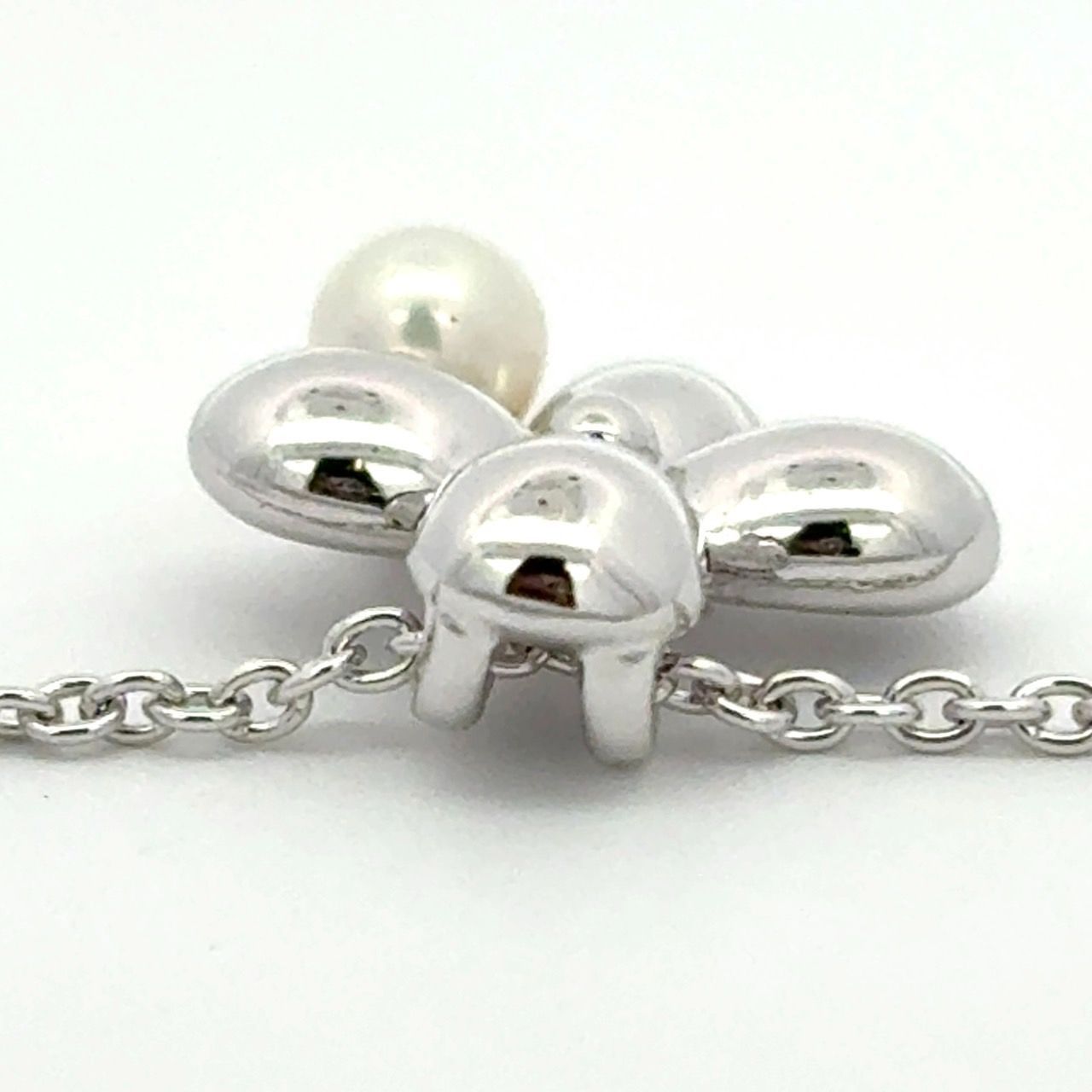 田崎真珠　シルバー ネックレス 3点　ブローチ1点　計4点セット 25名/A000232-1/KK3000/X102-45/ TASAKI タサキ 田崎真珠