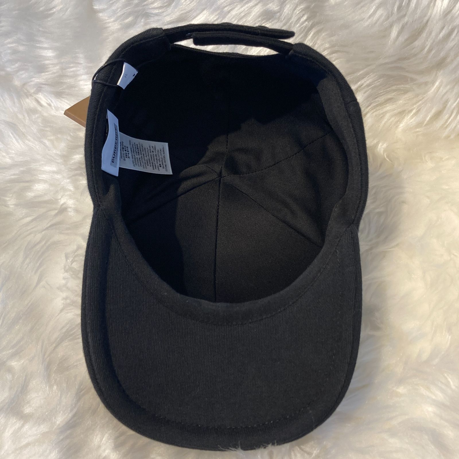 ✨新品✨ BURBERRY バーバリー ベースボールキャップ ブラック