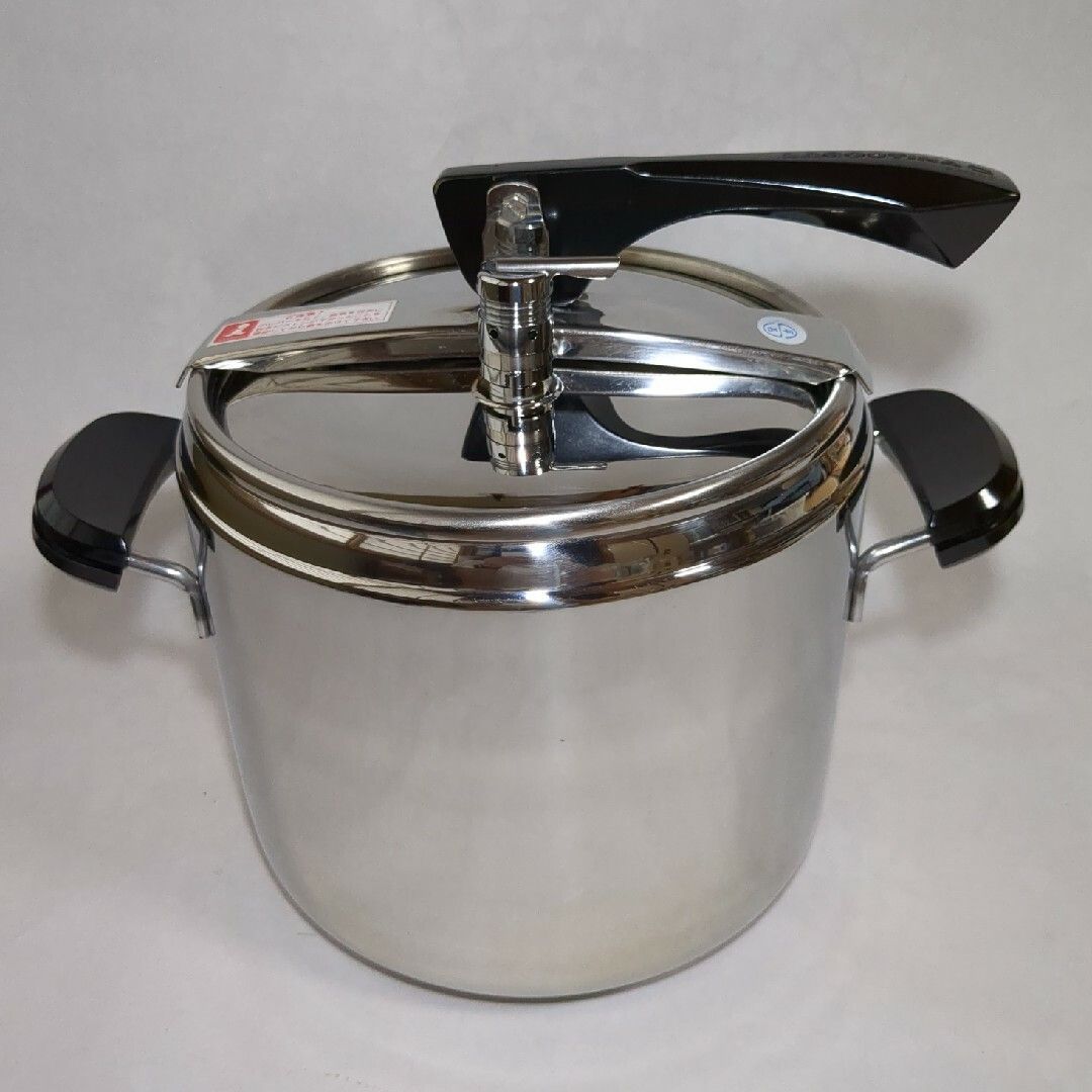 LAGOSTINAラゴスティーナ 圧力鍋 グリーンブック付