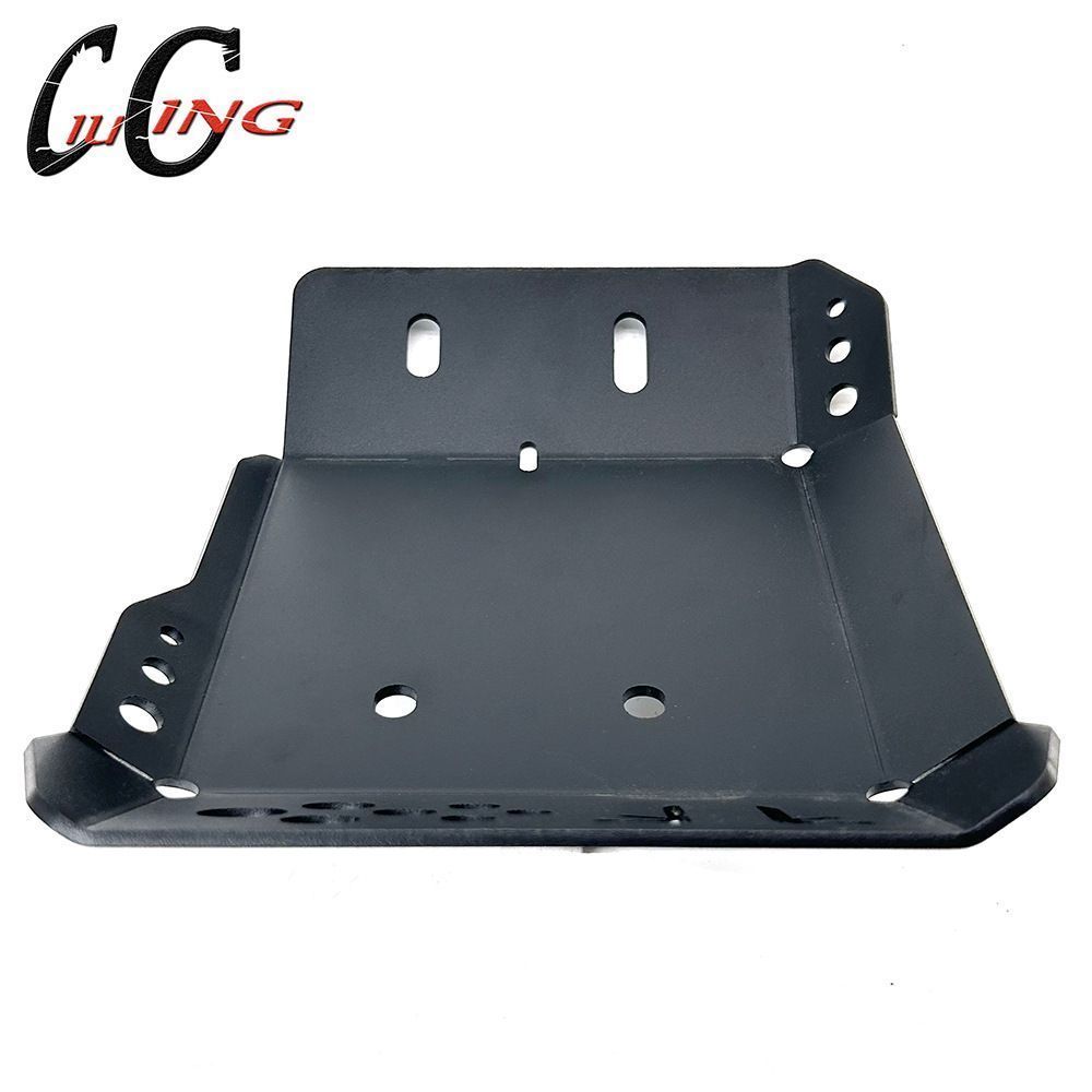 エンジン下部 保護カバーC251020