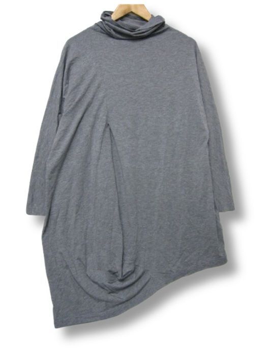 美品【萌 moyuru】アブストラクトプリント 長袖トップス アシンメトリー M 美品【萌 moyuru】アブストラクトプリント 長袖トップス