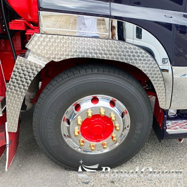 0659 日野 新型 17プロフィア フェンダーパネル ウロコ柄 大型商品】日野 新型 17 プロフィア(H29.6～) フェンダーパネル