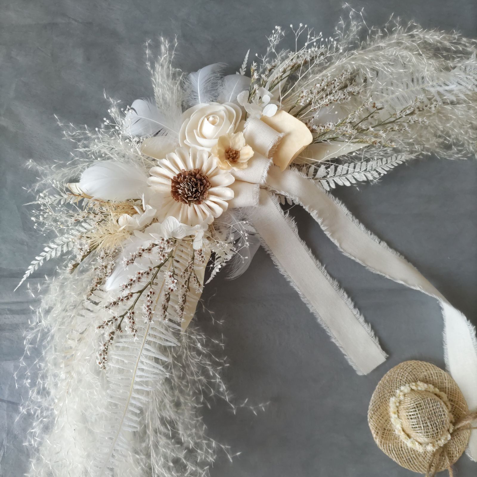 パンパスグラスの横長スワッグ ニューボーンフォト バースディフォト パンパスグラスの横長スワッグ ニューボーンフォト バースディフォト