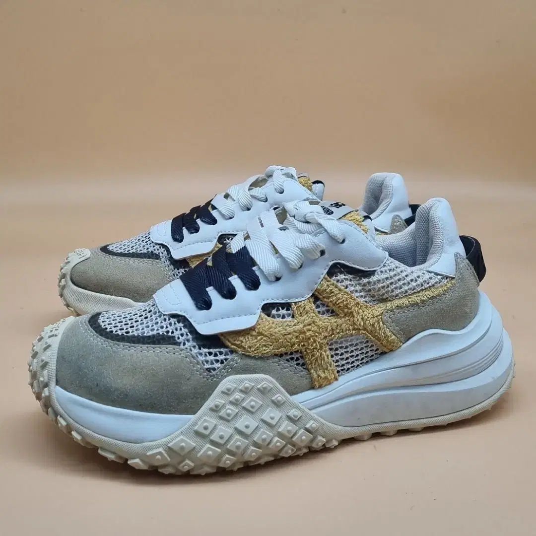 美品‼️日本の文様縫箔 第7巻 500部限定‼️ No.111‼️ 安い 美品]日本