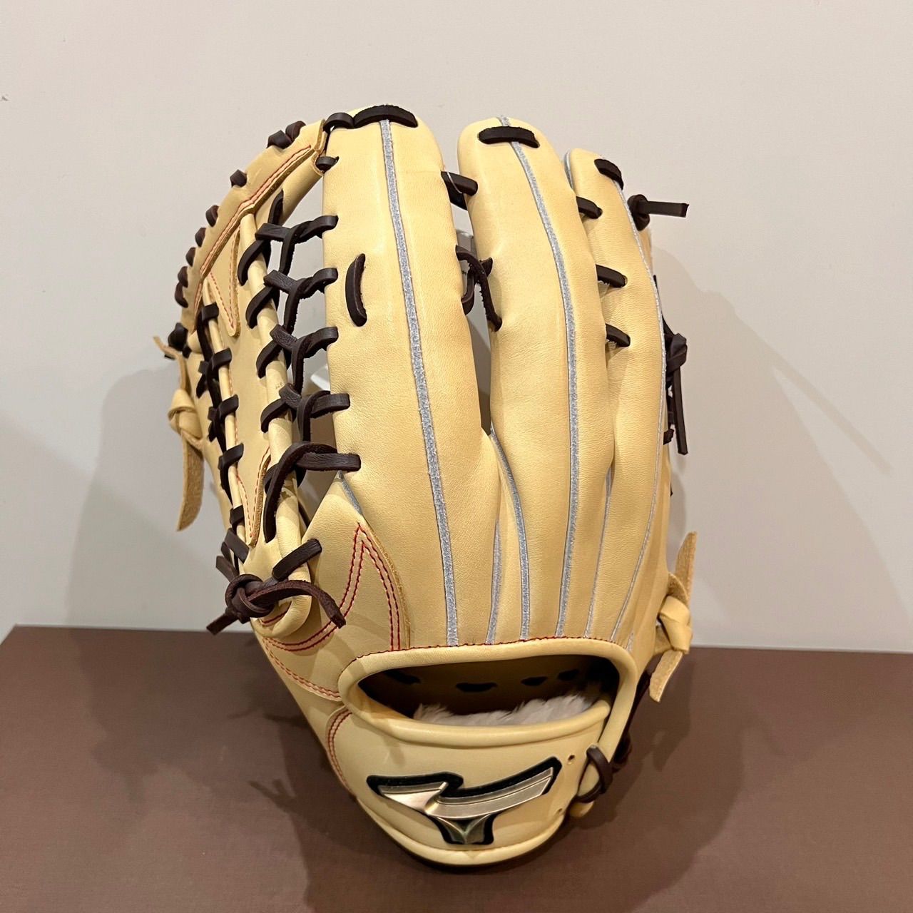 新品未使用★Mizuno軟式用グローブ グローバルエリート左投げ用 サイズ16N 新品未使用☆Mizuno軟式用グローブ グローバルエリート左投げ用