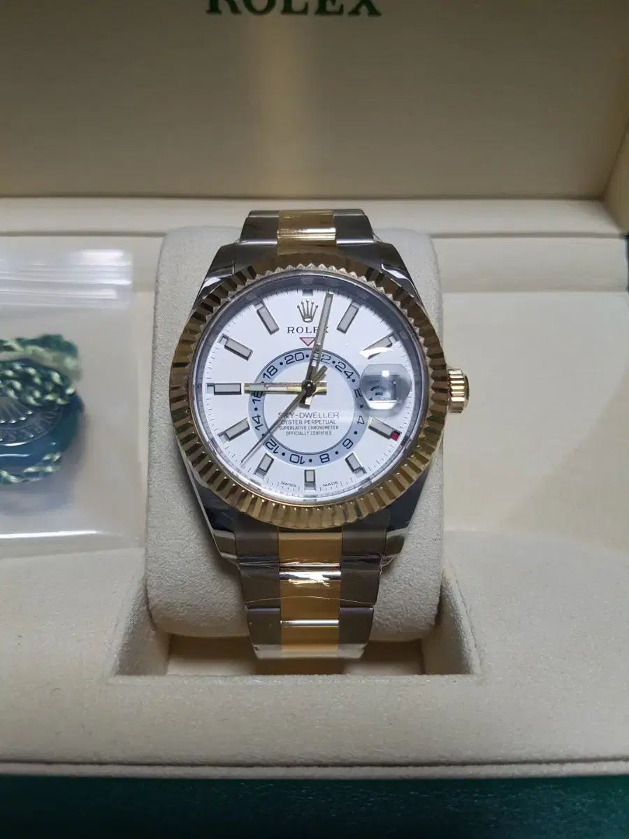 ミニッツAWS レディスセット+収納ケース+ドライバーセット+充電器の