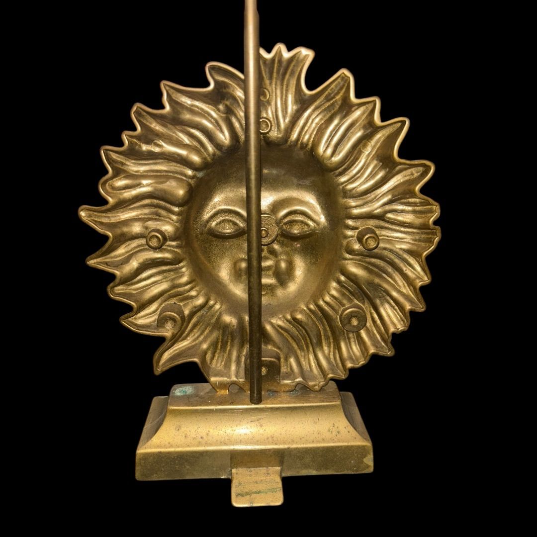 イタリア製 真鍮 ドアストッパー オブジェ 太陽 定価約2万円 真鍮仕上げ アンティーク調 太陽 ドアストッパー - メルカリ