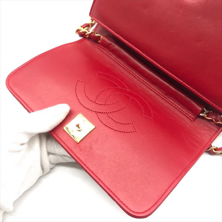 美品 CHANEL シャネル ココマーク ミニ マトラッセ ラムスキン プッシュロック チェーン ショルダー バッグ レッド a4706 美品 CHANEL シャネル ココマーク ミニ マトラッセ ラムスキン