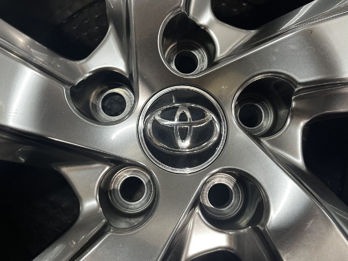 新車外し】TOYOTA RAV4 Gグレード 純正ホイール 18インチ 4本 新車外し】TOYOTA RAV4 Gグレード 純正ホイール 18インチ 4本
