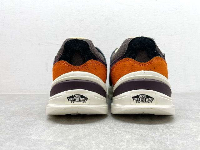 VANS（バンズ）AMZN Trailhead アマゾン トレイルヘッド