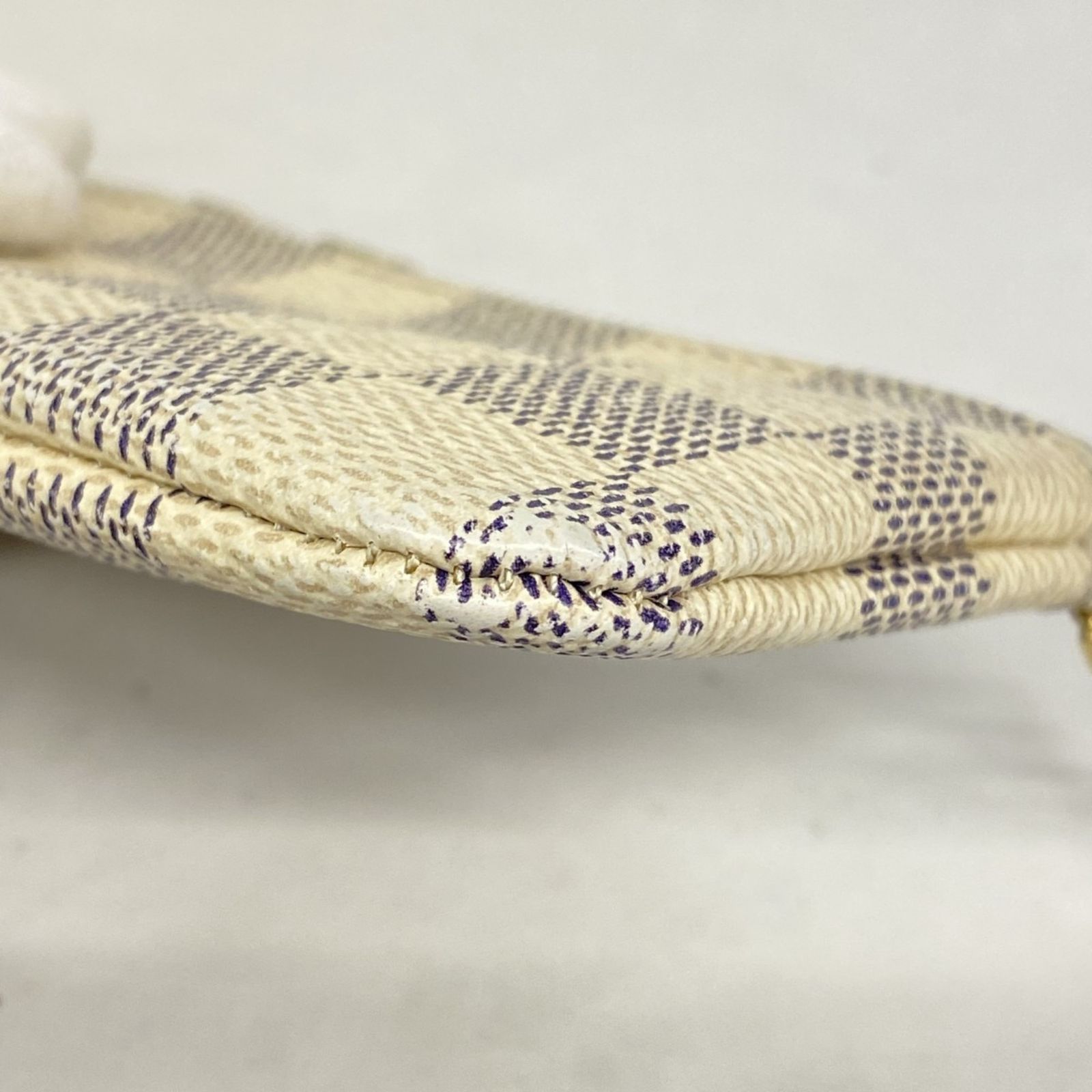 ホワイトレディース