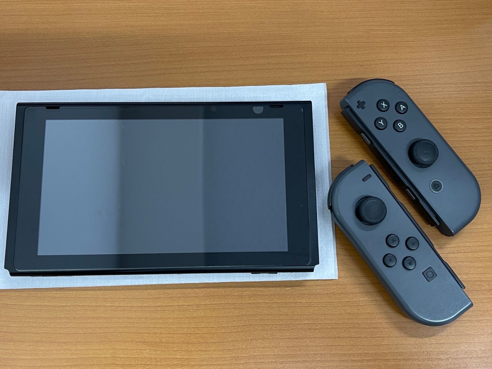 状態A Nintendo Switch 本体 グレー 2020年製 バッテリー強化版 Joy-Conストラップ|グリップ microSD 64GB 内臓 初期化済 動作 済 任天堂