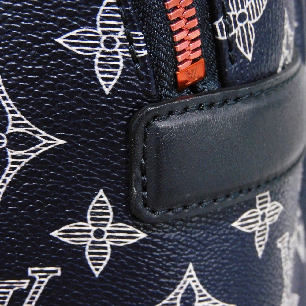 VUITTON