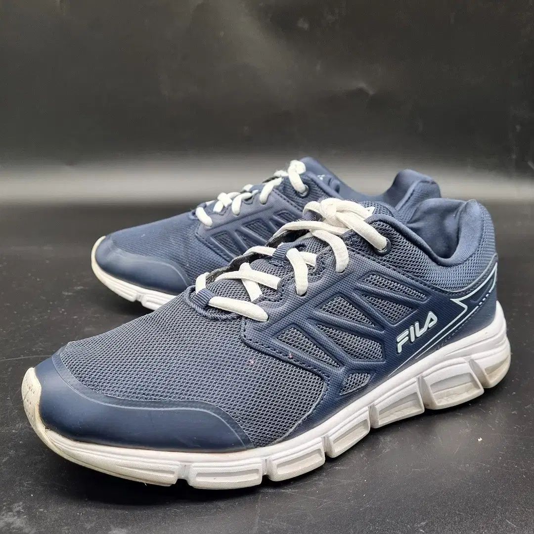FILA スニーカー 250 サイズ : 250 【公式通販】