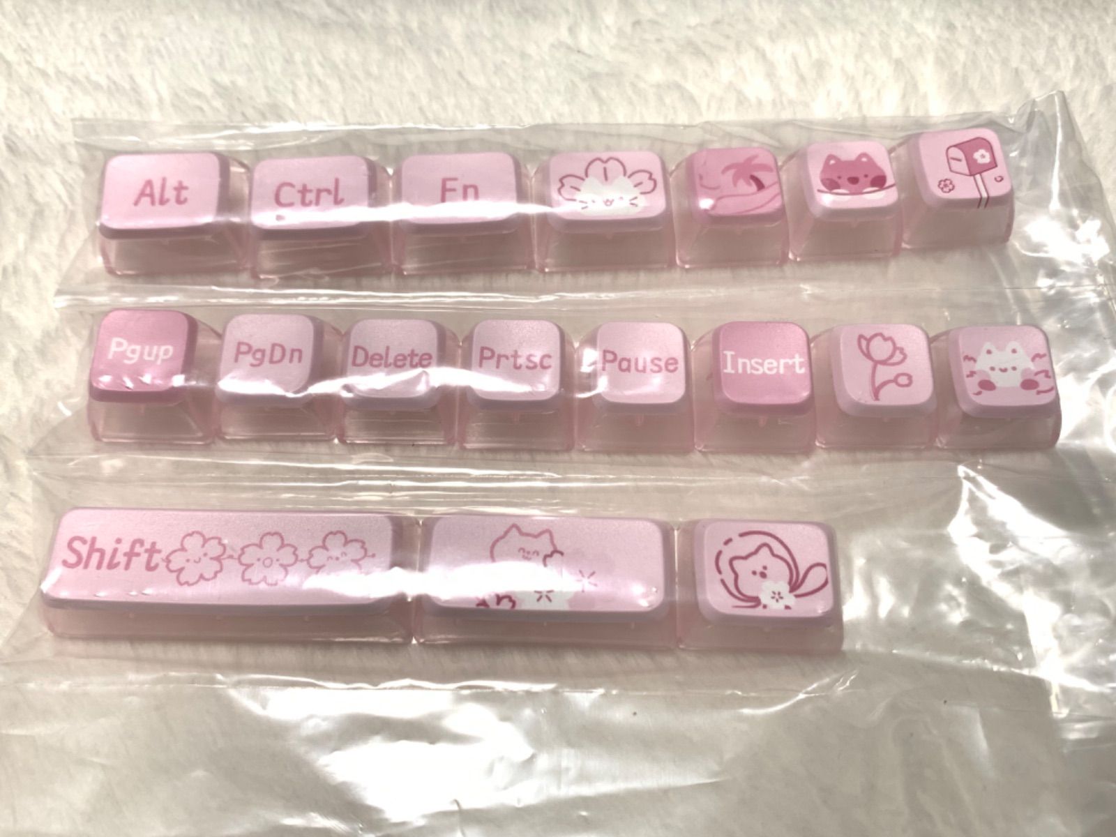 YUNZII X75 PRO 無線ピンク クリスタルアイス軸　キーキャップに初期不良あり