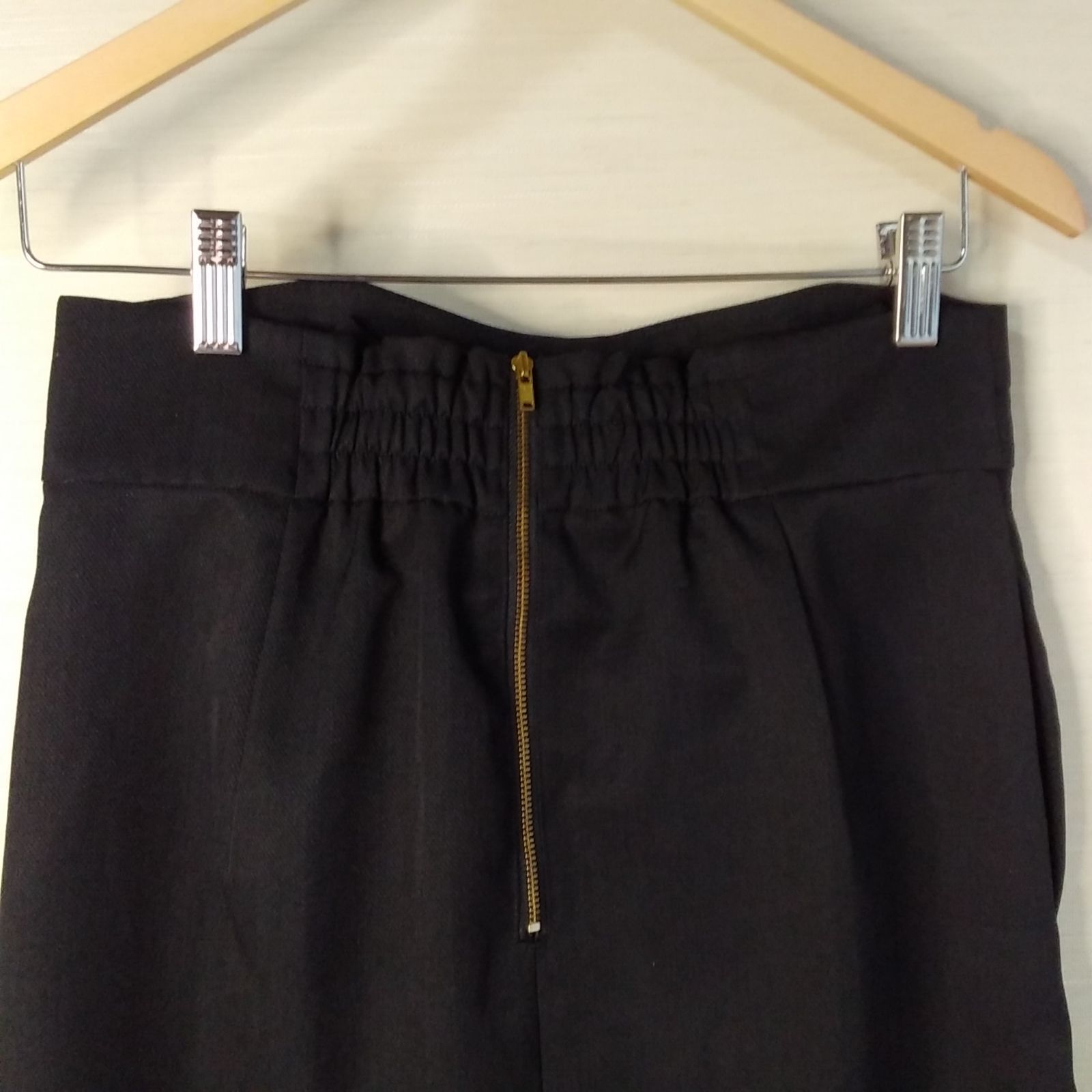 未使用品JILL STUARTプリーツジャンパースカートダークサスペンダー 未使用品JILL STUARTプリーツジャンパースカートダークサスペンダー