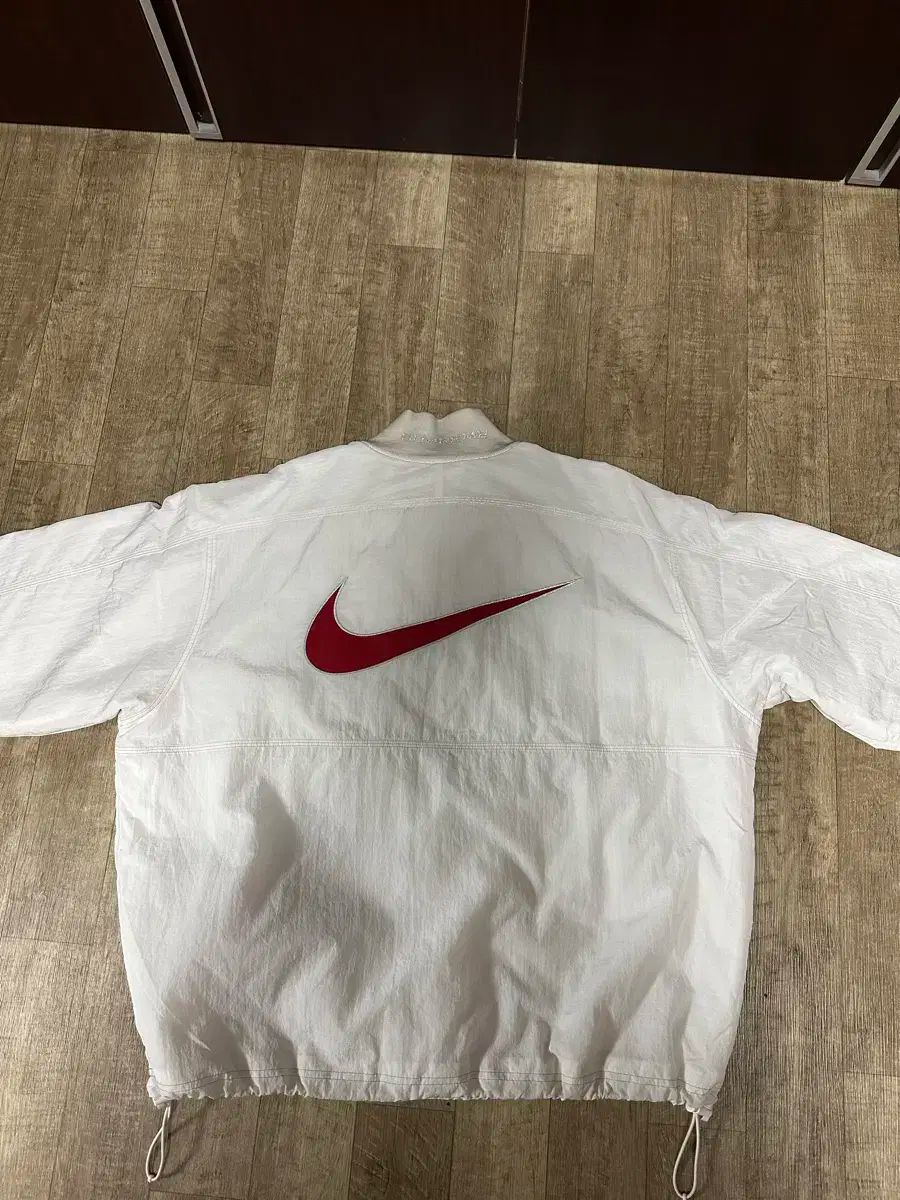Nike(ナイキ） Supreme(シュプリーム) リップストップ プルオーバーホワイト アノラック L