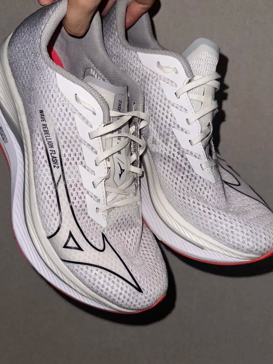 ミズノ リーベル リオン フラッシュ 2 275 270-280