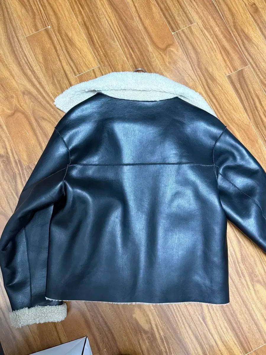 FACADE PATTERN ムートン ライダースジャケット ブラック