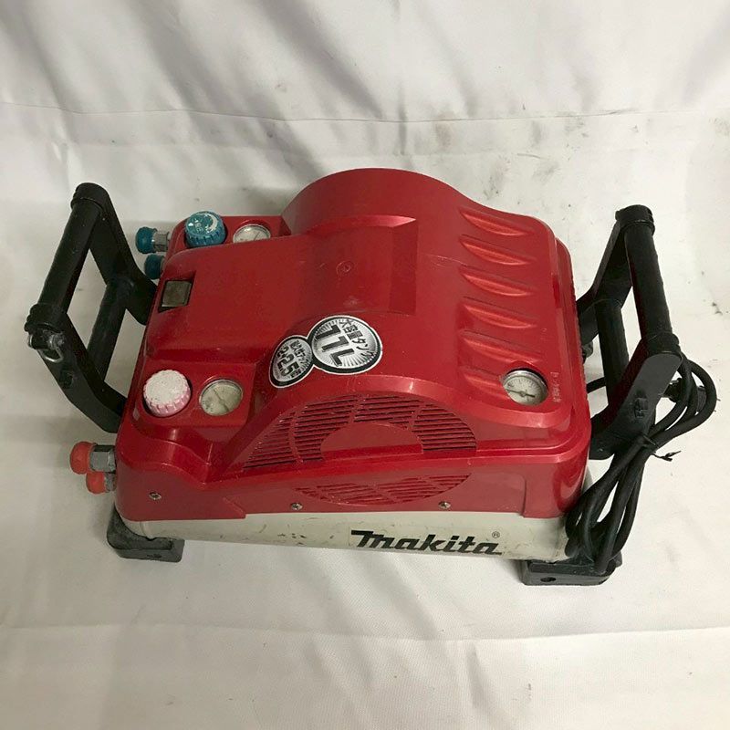 北見市発】マキタ makita エアコンプレッサー 赤 本体のみ 釘打ち機